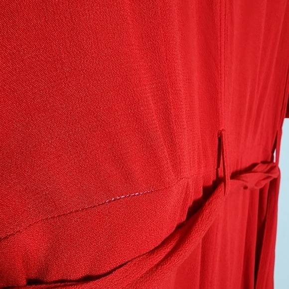 Banana Republic handkerchief hem red wrap midi dress. Belted. Size 12. Pockets - Picture 16 of 16